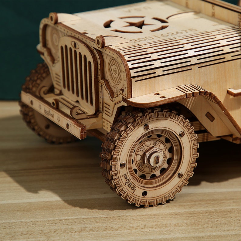 Wooden Off-road Jeep