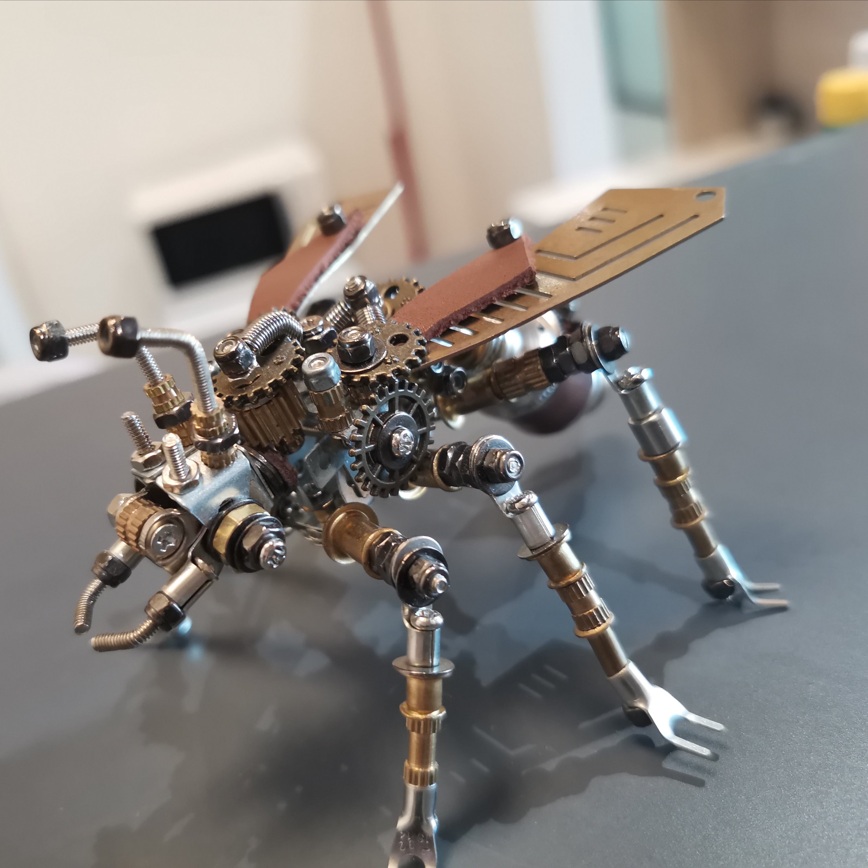 3D Mechanical Flying Ant