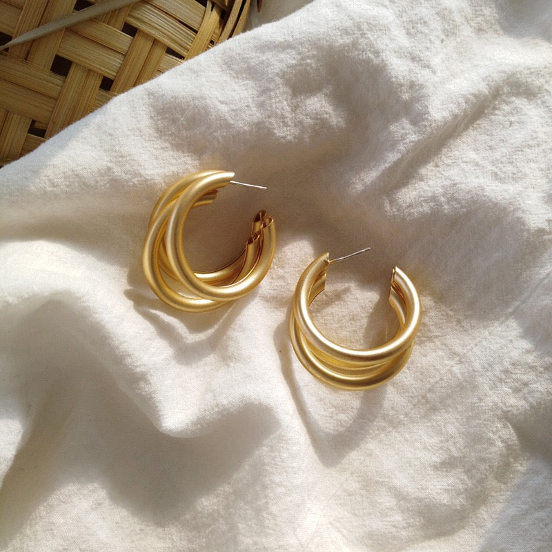 Gold matte vintage earrings