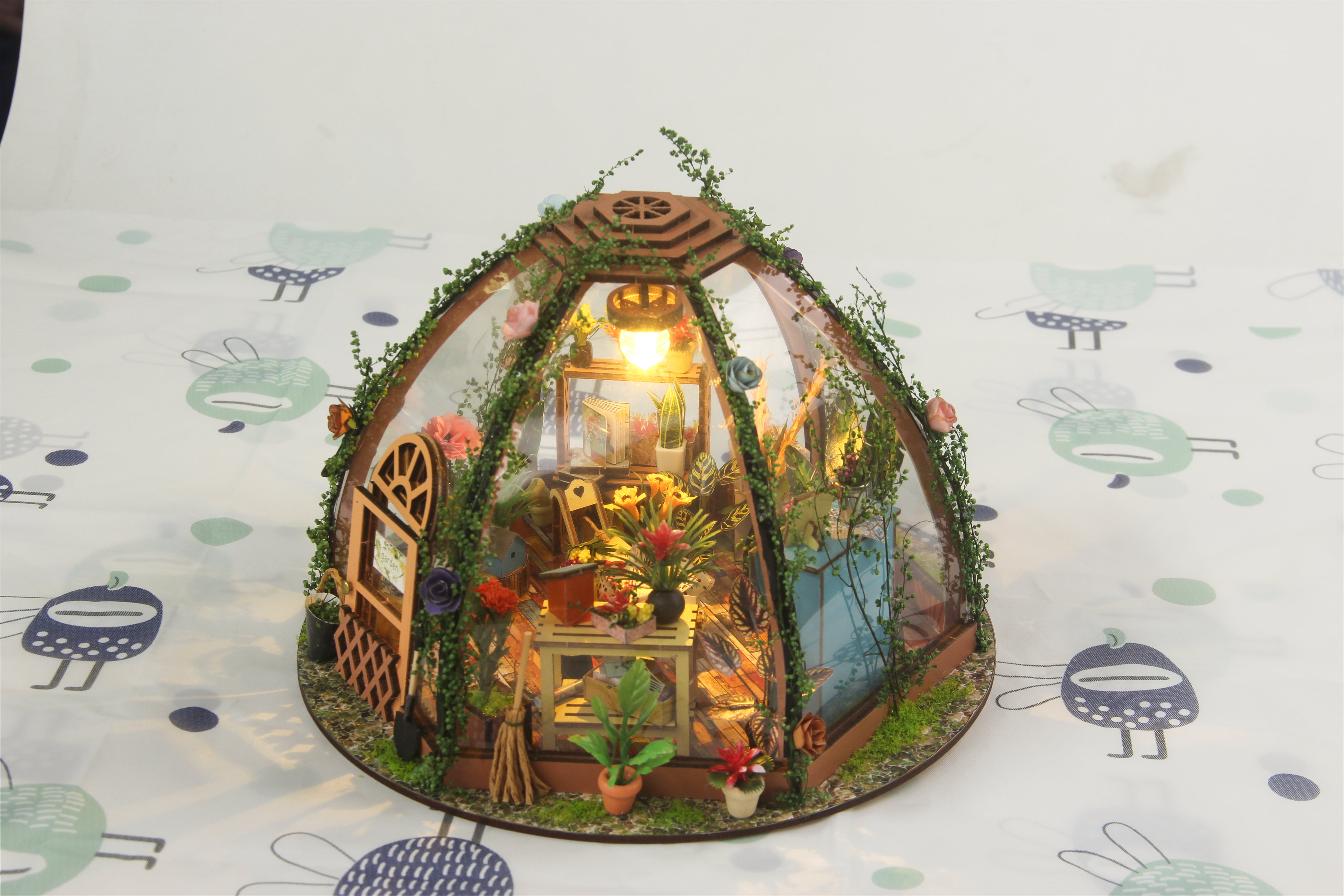Star Garden Flower House DIY Wooden Dollhouse Kit with Furniture|Birthday Gift | Hobby